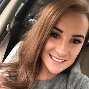 Meet your Posher, Sierra